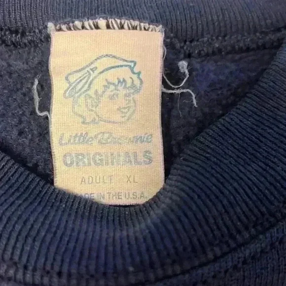 90’s Little Brownie Crewneck - Picture 3 of 5